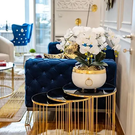 Luxury Karic Free Parking *