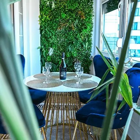 Luxury Karic Free Parking Apartmán Tuzla