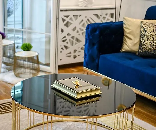 Luxury Karic Free Parking Apartamento