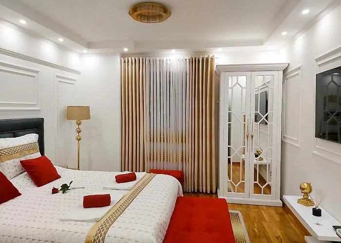 Luxury Karic Free Parking